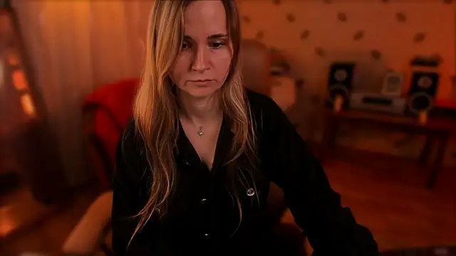 MiaSparkes' Live XXX Chat