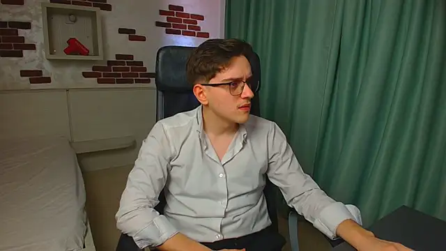 FelixStarkk 网络视讯表演