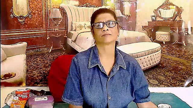 Chat XXX en directo de IndianAllure