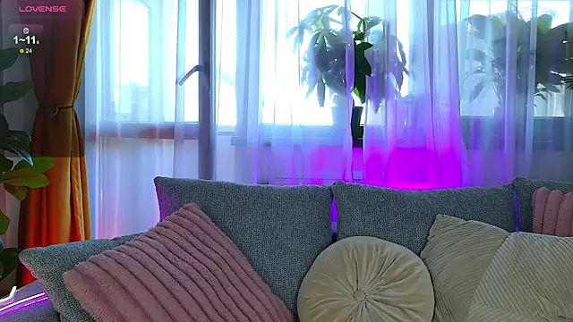 Czat XXX na żywo – SereneRhodes