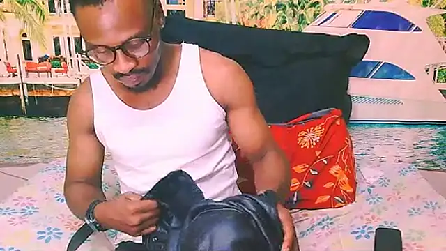 EbonyTiger69 webkamerás műsora