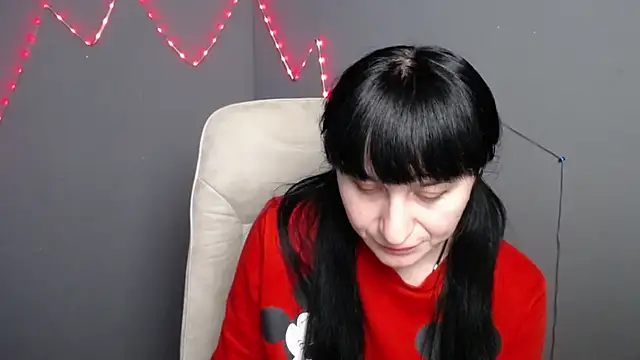 NinaFlawlees' Live XXX Chat