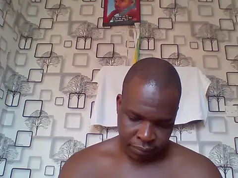 Chumba_001 在線直播表演