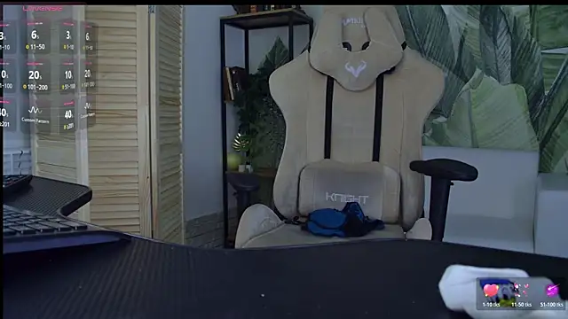 MilaStoyne's Live XXX Chat