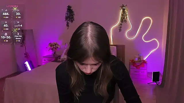 Lisa_Blossom Live XXX-Chat