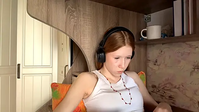 KiraNice1 – Naživo XXX chat