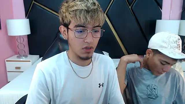 Show modela Juan_saul1 na web-kameri