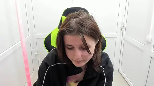 GoldenKiss: онлайн-секс-чат