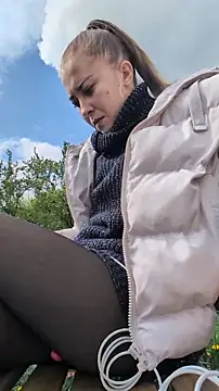 Risky_girl23_: онлайн-секс-чат