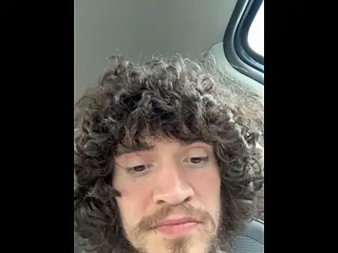 Teddy4420: διαδικτυακό σόου στην κάμερα