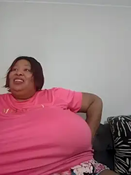 nancy111 élő XXX-chatje