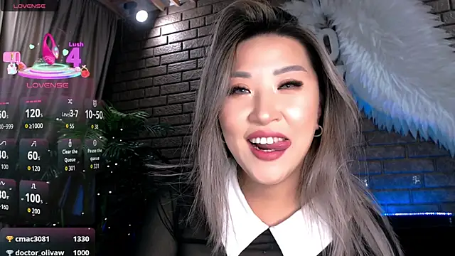 nicky_owl's Live XXX Chat