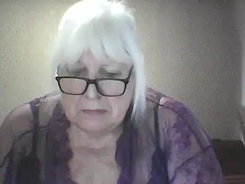 Chat +18 de Alexia64231 ao vivo