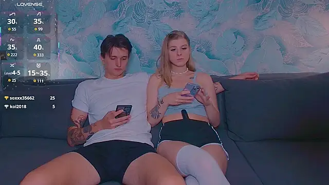 Онлайн чат XXX llovespice