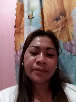 SweetChubbyMommy_02: онлайн-секс-чат