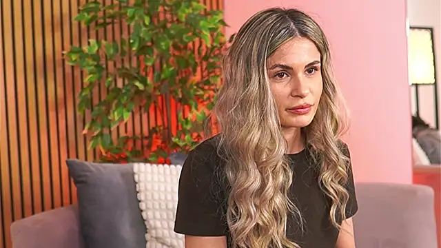 Czat XXX na żywo – Avril_Cyrus