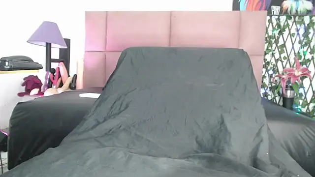 chirlleyy Chat XXX live