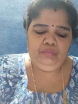 Chatroom XXX en direct de tamilthanushri