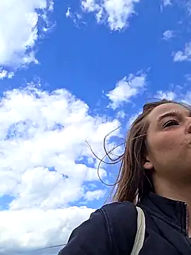 Luna_Lynn: απευθείας συνομιλία ΧΧΧ