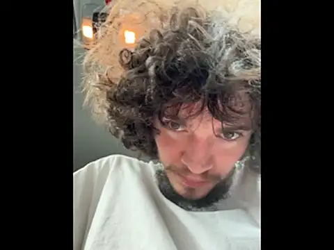 Teddy4420 Show in webcam