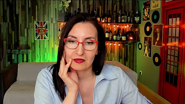 UnaTerra live XXX chat