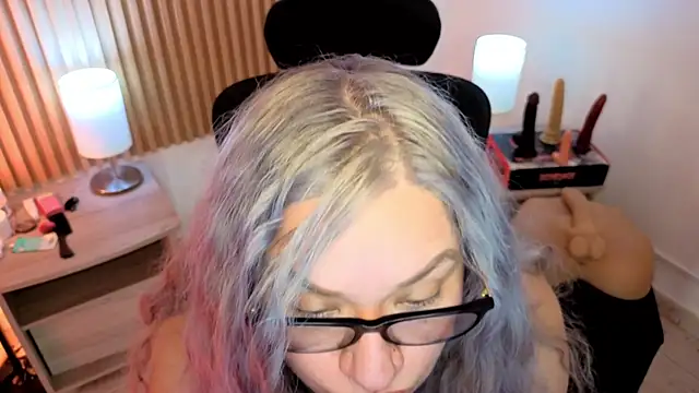 MarianL0ve 现场XXX聊天