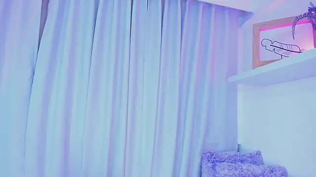 pucca7: онлайн-секс-чат