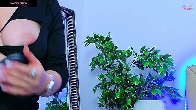 Daliya_'s Live XXX Chat