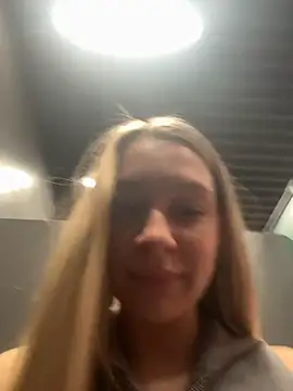 Chat +18 de SashaCatt ao vivo