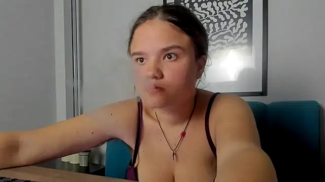 Chatroom XXX en direct de AdeleCruz