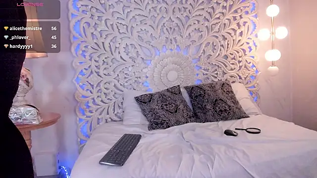 kate_thompson_'s Webcam Show