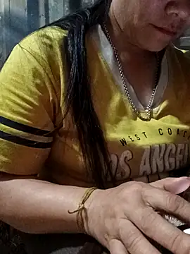 Lindxx-hot 现场XXX聊天