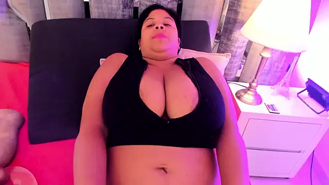 Ciara_Benet Chat XXX in diretta