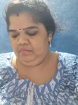 tamilthanushri's Live XXX Chat