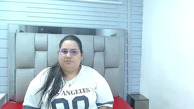 evelin_zaens: онлайн-секс-чат