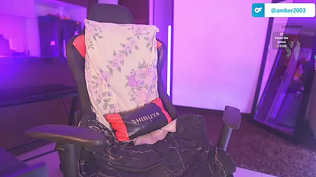 AmberRaus Show in webcam