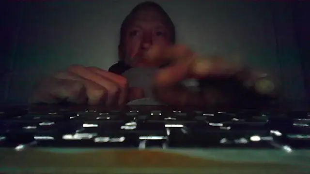 Webkamerová show rawanduncut4u