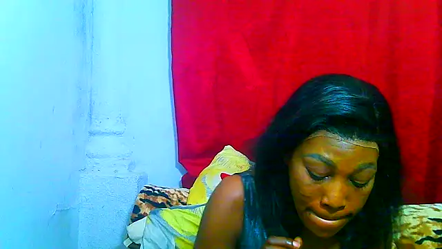 Chat XXX en directo de freaky_naughty