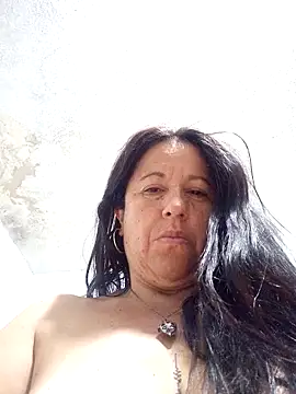 Chat +18 de valeriapinter ao vivo