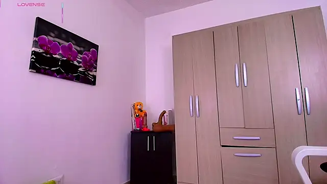 im_natalia's Live XXX Chat