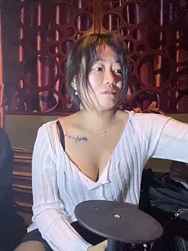 Molly-xiao 网络视讯表演