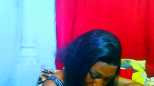 Chat XXX en directo de freaky_naughty