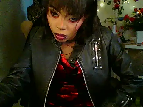 Anaconda2350: онлайн-секс-чат