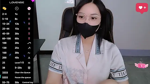 Dully_ana 现场XXX聊天