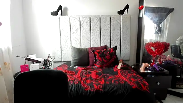 XXX chat uživo modela AndreaKinky