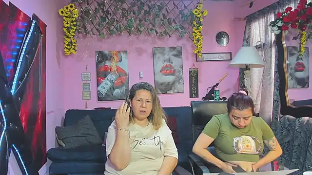 Czat XXX na żywo – lesbiancuple