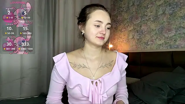 Chat +18 de LoraDavi ao vivo