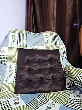 hansika_25's Live XXX Chat