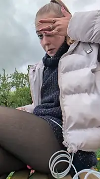 Živý XXX chat Risky_girl23_