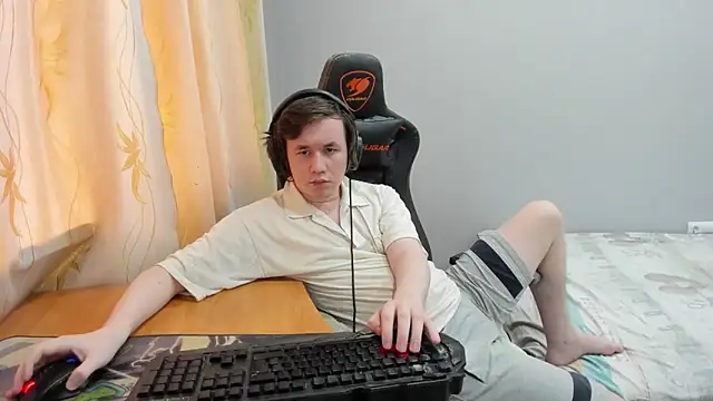 Chat +18 de iliaskrislove ao vivo